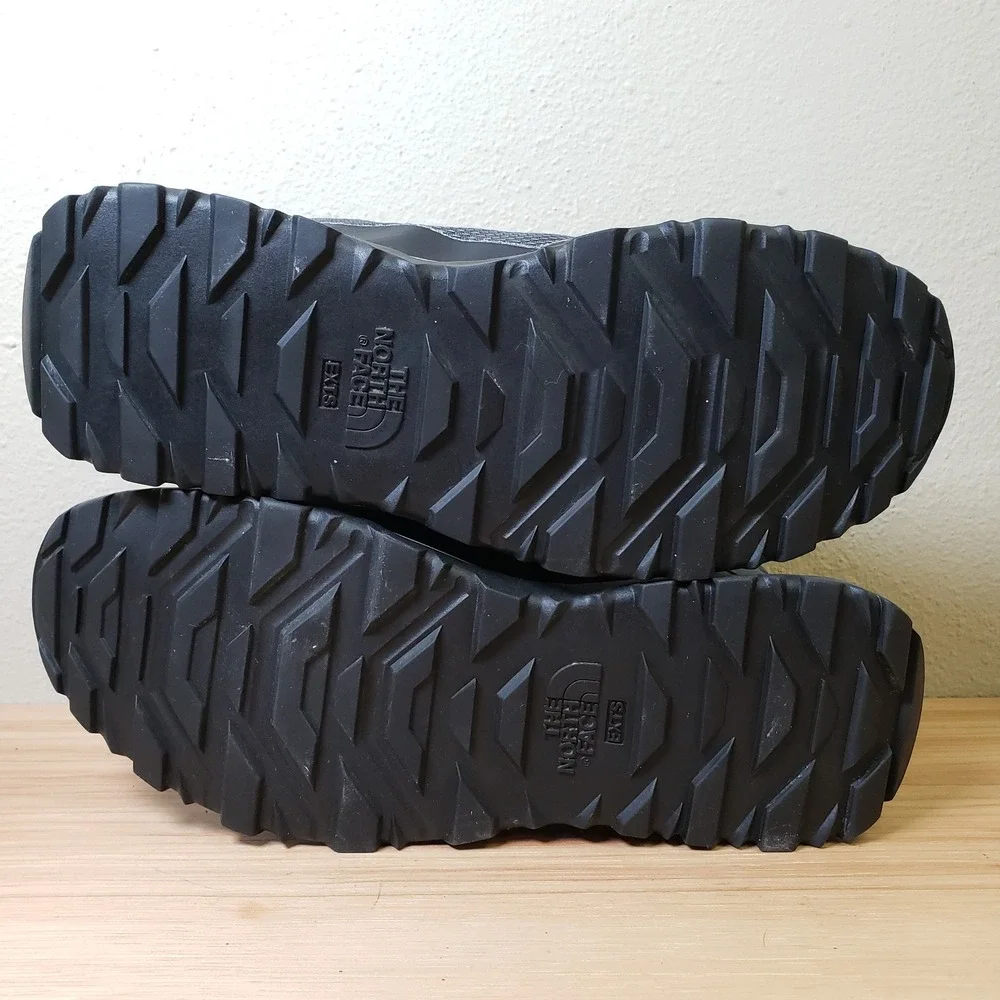 The North Face Men's Size 10.5 Mid Hiking Shoes Gray Future Light EXTS Camping